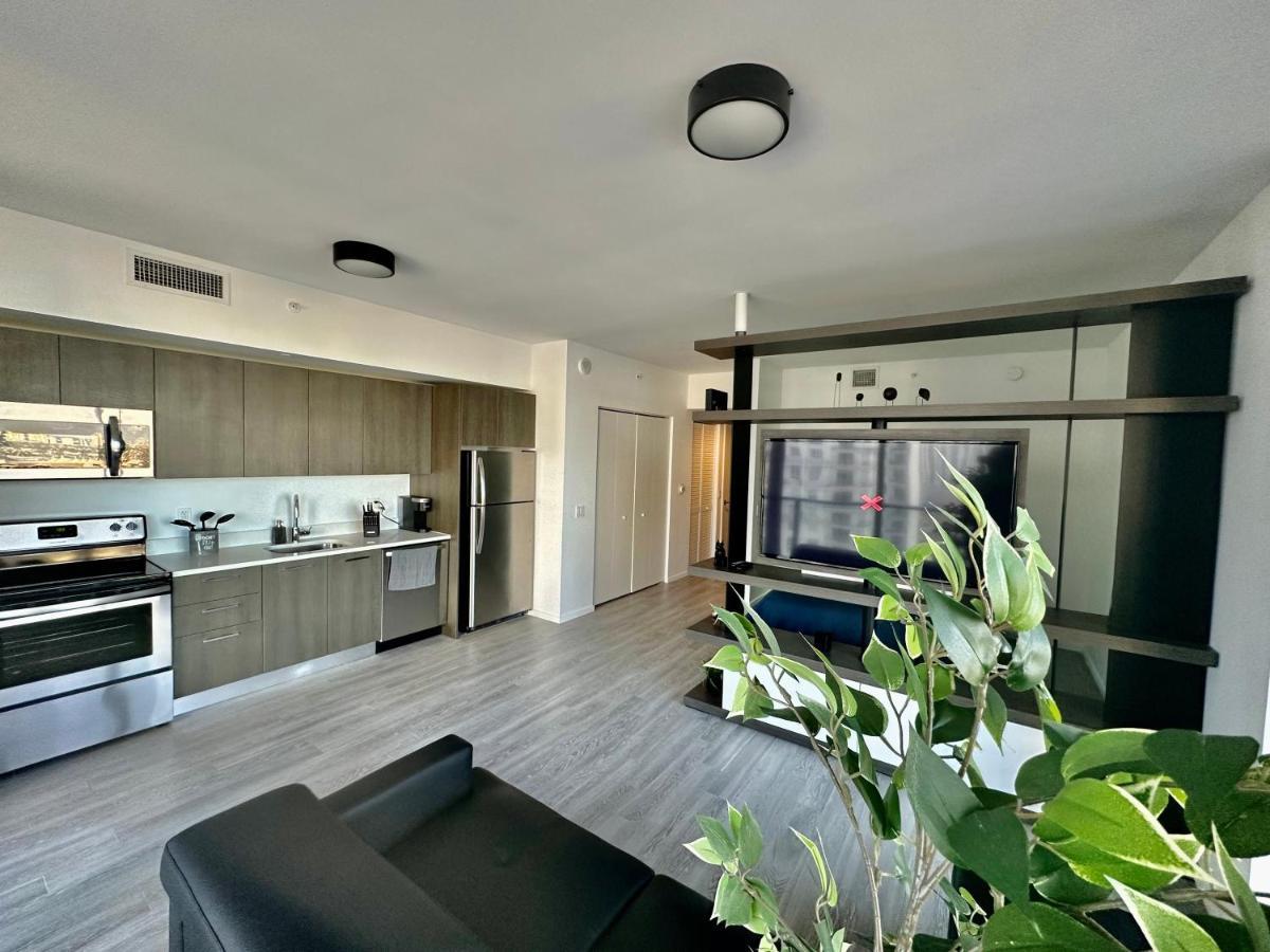 Beautiful Downtown Ocean View. Apartman Miami Kültér fotó